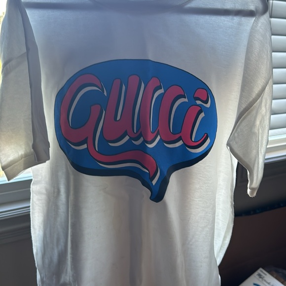 LUXURY: Boys Gucci Shirt - Picture 2 of 9